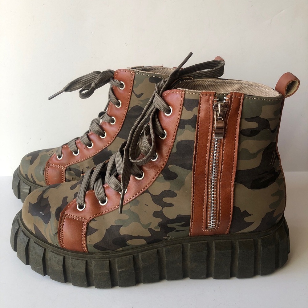 Yoki Camo Boots Unisex Lace Up Military Style SOL-O5 Women's Size 8 Green